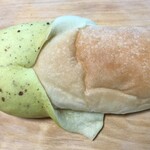 La Sante - まるでバナナのクリームパン