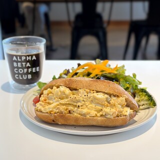 アルファ・ベータ・コーヒー・クラブ_0