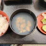 万座温泉日進舘 - ご飯、アサリ吸物、漬物