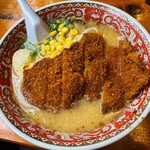 自由軒 - みそカツラーメン