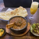 インド・ネパール料理 シャマーマハル - マトンナリハディ