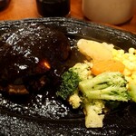 Ribera - ハンバーグもドミグラスソースも美味しい！