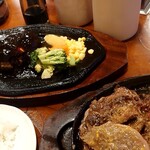 Ribera - 連れと各々のステーキ&ハンバーグ 男食いです