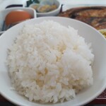 四日市ヒモノ食堂 - ごはん普通盛り