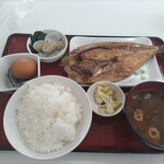 四日市ヒモノ食堂 - 朝定食 750円ひものは限定