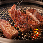 焼肉牛宮城 別邸 - メイン写真: