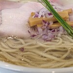 宍道湖しじみ中華蕎麦 琥珀 - 