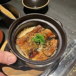 元麻布 牛牛 離宮 - 煮穴子とゆずの土鍋ご飯。美味し。