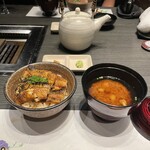 元麻布 牛牛 離宮 - 煮穴子とゆずの土鍋ご飯と赤出汁。美味し。
