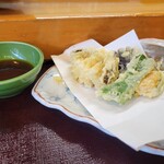 磯料理 かね八寿し - アワビは 刺身、 味噌焼き 、天ぷらの 調理を選べます (7000円ぐらい)