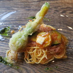 蟹とズッキーニのタヤリン