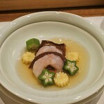 天婦羅 みやしろ - 先付け
                                北海道の甘海老と夏野菜