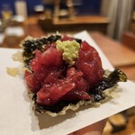 天婦羅 みやしろ - 海苔の天婦羅　本マグロ漬け乗せ