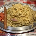 スパゲッティーのパンチョ - ソーセージはオプションです。