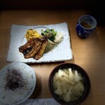 季節料理 和 - 次の日の朝食。仕入れによってガラリと表情を変える。880円