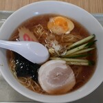 ひまわり - 料理写真:冷たいラーメン(495円也) この夏初めての冷やし系‥