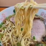 朱華楼 - このラーメンの最大のポイントは自家製麺
