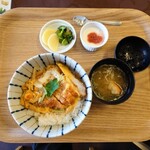 レストランシルクロード - 「伝統の酔月かつ丼」③
