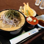 レストランシルクロード - 「海老天ざる」②