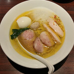 Nakagawa Wazu - 特製淡麺