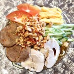 Honkaku Chuugoku Ryouri Reddo Kurifu - 台湾冷麺