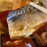 季節料理 つくし - サバです