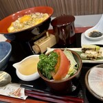 とん唐てん - 鴨肉の葱塩親子丼(鴨南蛮塩茶漬け) ¥1,848(税込)