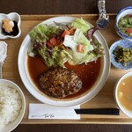 Shokusai Dainingu Tenten - ハンバーグ定食