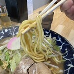 Ramen Oto - 【2023.8.18(金)】味玉タンメン正油（並盛・150g）970円の麺