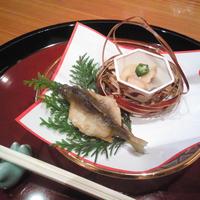 日本料理「弁慶」 - 鮎のお寿司です