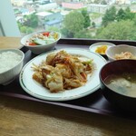 お食事処そら - 「豚肉と野菜炒め定食」③