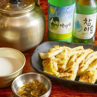 以韩国酒为代表，备有从稀有到经典的各种酒类。