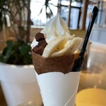 Gelato pique cafe creperie - 