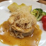 キッチン ブルー グローブ - 反対側から、ソースが多いですね！