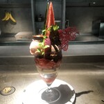 PATISSERIE ASAKO IWAYANAGI - パルフェビジュー®︎ フリュイ ルージュ