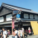 赤福 - 橋の近くの本店