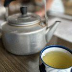 たこめし三原 - やかんにお茶