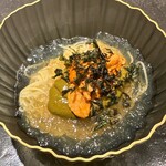 仁修樓 - 鮑の肝ソース　雲丹　上湯　トマト　冷麺