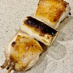 焼鳥 せきね - ねぎまはモモ肉の脂を葱が吸って最高の美味さ