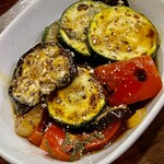 お好み焼き 鉄ちゃん - ズッキーニ 赤パプリカ 茄子など夏野菜のマリネが美味しい