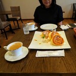 サニーパンケーキ - 