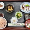 蛸壺 - 料理写真:蛸三昧セット全景　蛸飯 蛸天 蛸刺し 桜煮 黒鯛のサラミ 若芽のぬた お澄まし　全八品で1,500円とはお得過ぎです！