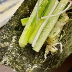 酒亭 田中 - この豆腐の味噌漬けｗ胡瓜と白髪葱と一緒に海苔で巻いて食べるなんて悪魔のように酒が呑めるｗ