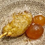 酒亭 田中 - 捏に燻製した金柑とチーズで月見になります
