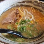 Shin - 味噌ラーメン６００円いい味噌使ってる