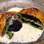 馳走西健一 - 生しらすのパイ包み焼き