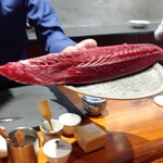 馳走西健一 - 夕市の鰹