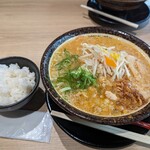 吟醸味噌らーめん まごころ亭 - 