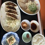 ラーメンやまと - ぎょうざセット