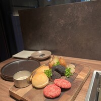焼肉うしごろ 新宿三丁目店 - 